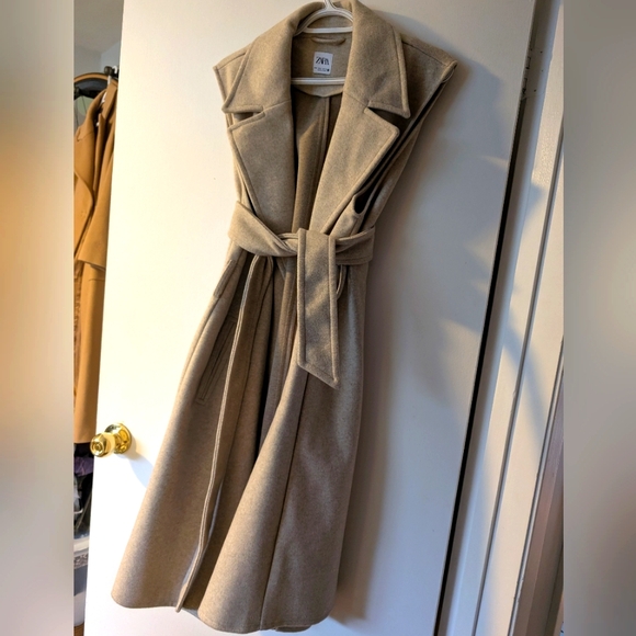 Zara women's sleeveless vest - Picture 1 of 4